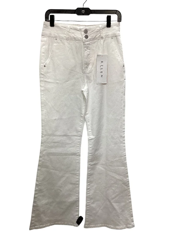 Jeans Flared By Risen In White Denim, Size: 10